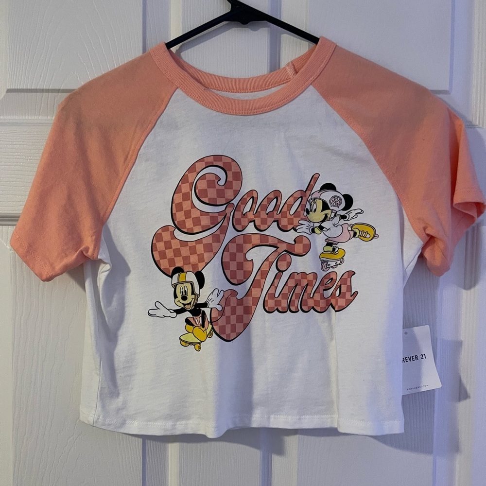 NWT Disney Minnie Mouse Shirt